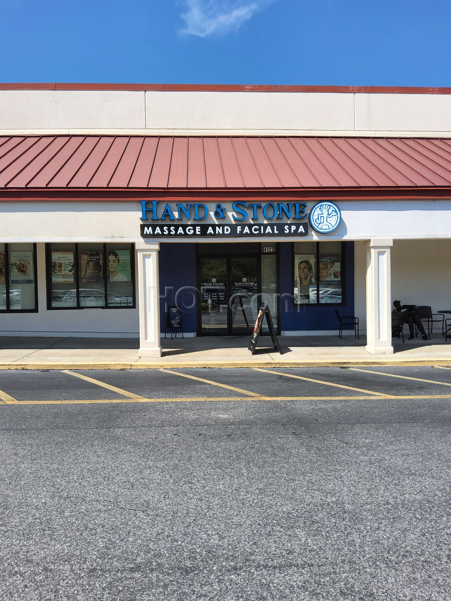 Gainesville, Florida Hand and Stone Massage