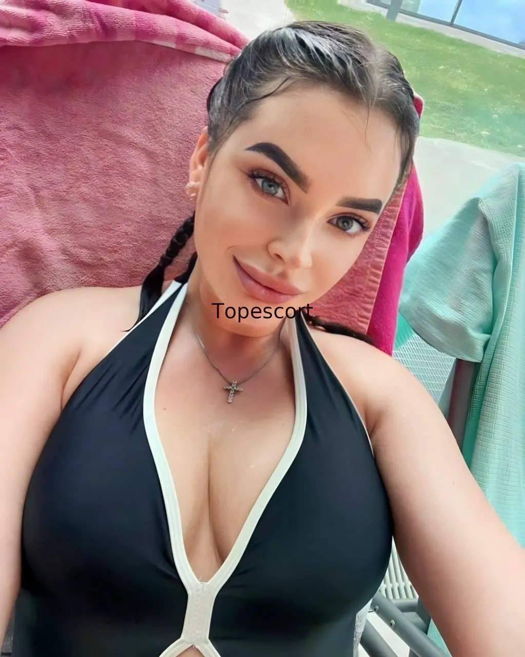 Escorts Bangkok, Thailand Julia