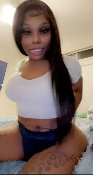 Escorts Cincinnati, Ohio Brielle | YumYum Cum Get Some Taste Like Candy 🍭