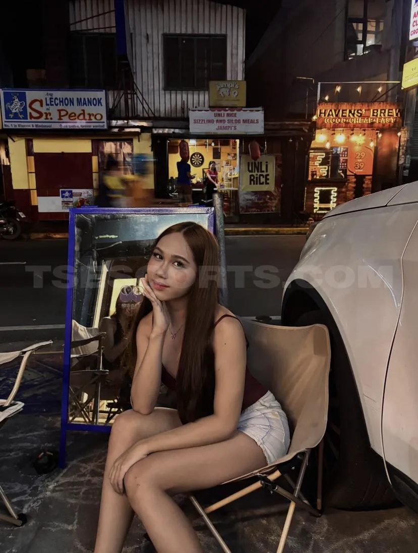 Escorts Makati City, Philippines Hoelyrii