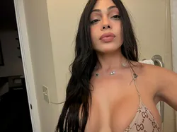 Escorts Queens, New York 9inchVers
