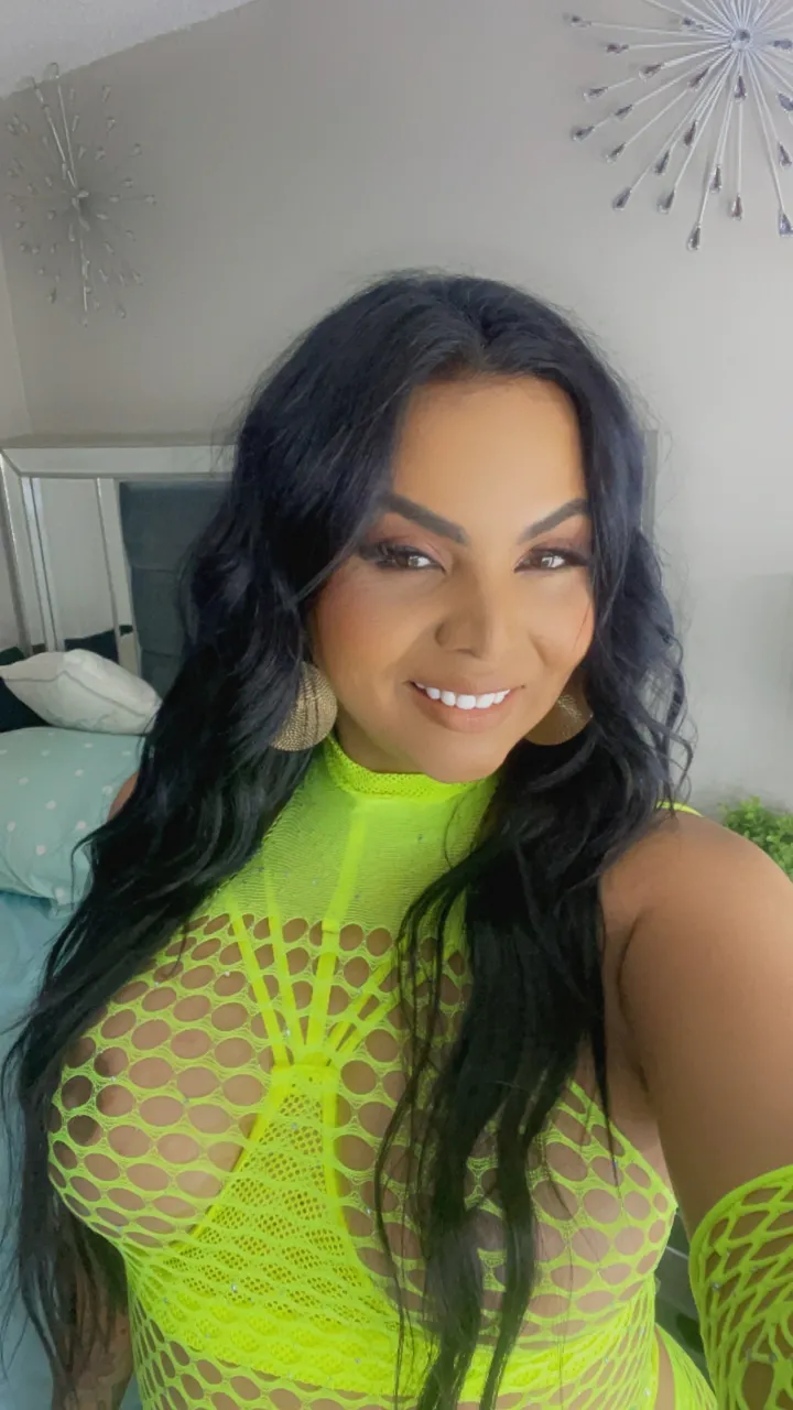 Escorts Chicago, Illinois Ft verif Latina hot