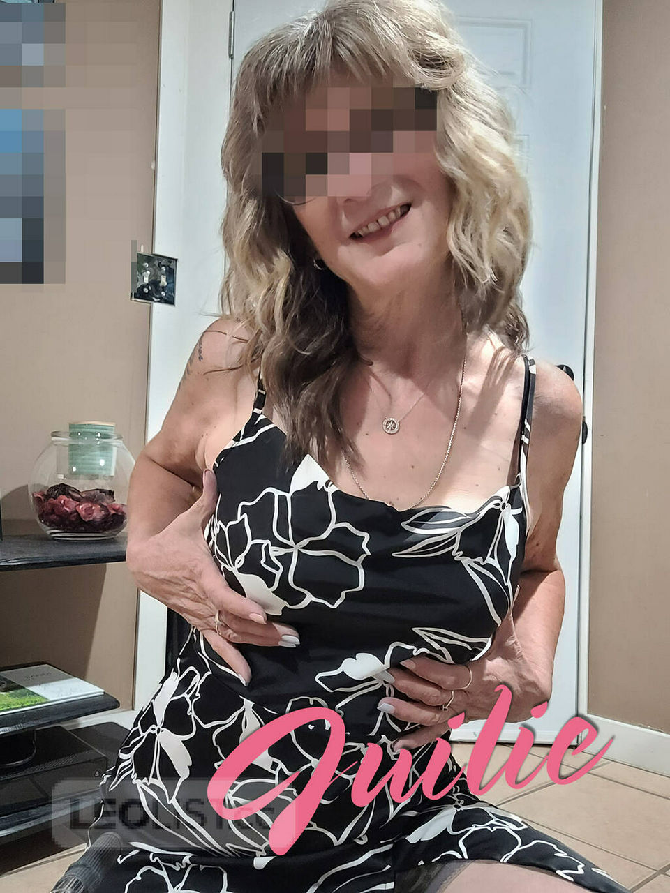 Escorts Kamloops, British Columbia Sexy Julie for Sexy Fun!! ;)