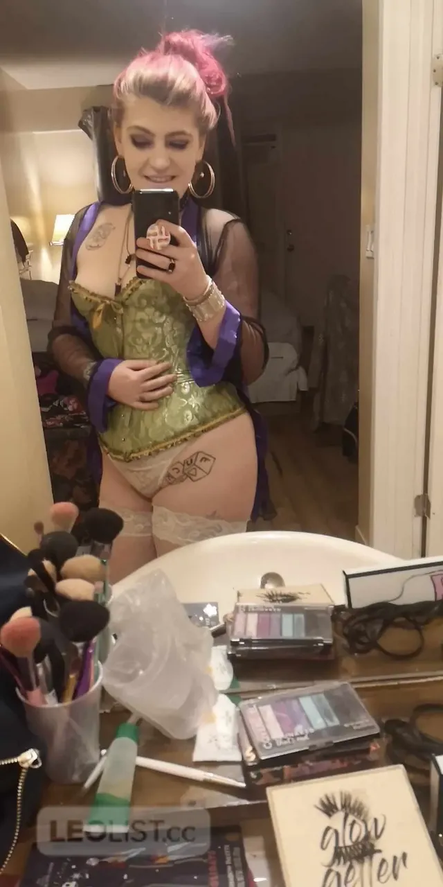 Escorts Kelowna, British Columbia Gypsy Rose