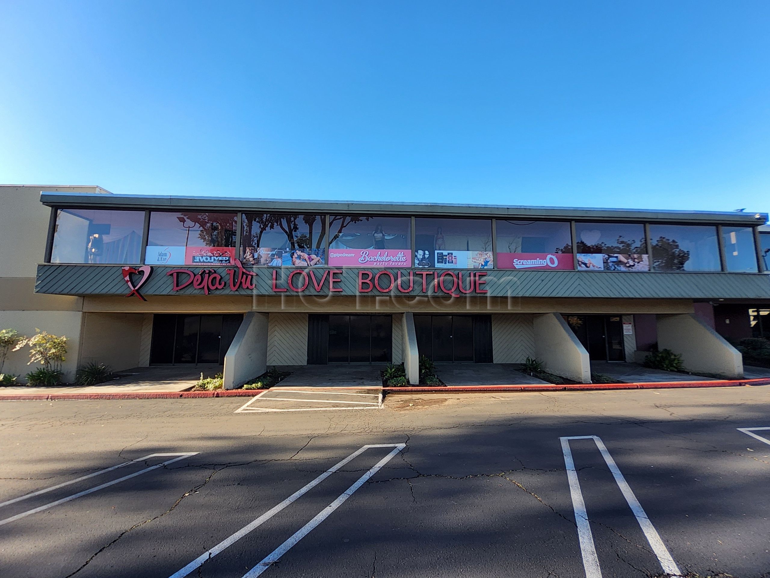 Vista, California Deja Vu Love Boutique