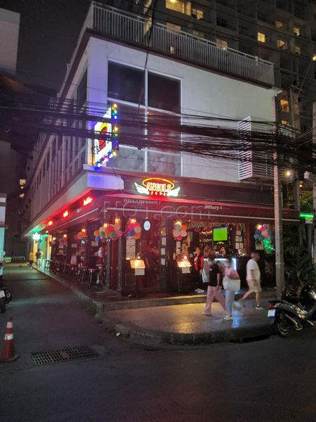 Beer Bar / Go-Go Bar Bangkok, Thailand Angels Four
