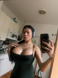 Escorts Manhattan, New York Bebe VERSE