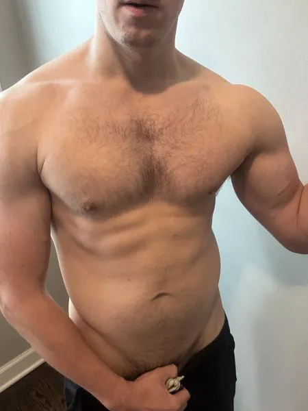 Escorts Chicago, Illinois BullDomTop