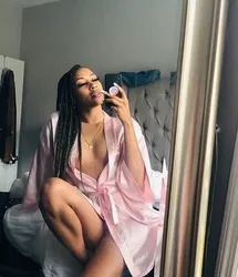 Escorts Atlanta, Georgia Slim Goddess
