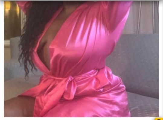 Escorts Edmonton, Alberta Ebony