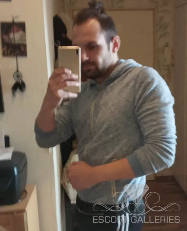 Escorts Koeln, Germany Primo