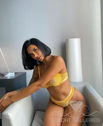 Escorts Tanta, India null