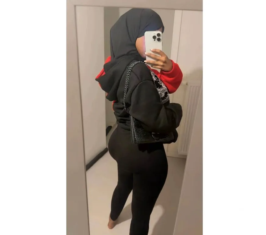 Escorts London, England Hijabi Trans Ilhan Somali