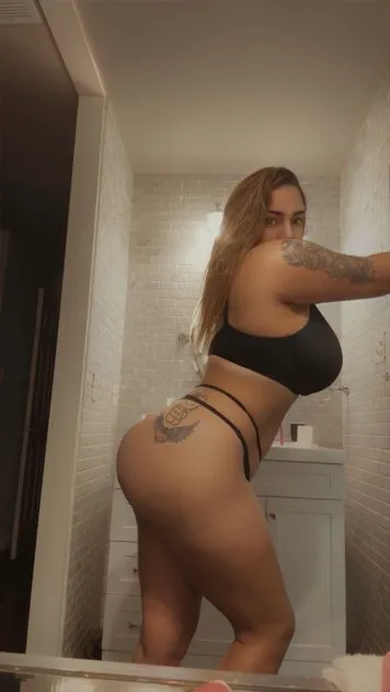 Body Rubs Houston, Texas Laura | Call me  Available right now