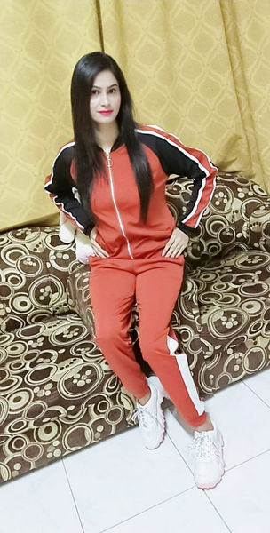 Escorts Abu Dhabi, United Arab Emirates Sakshi Indian Girl