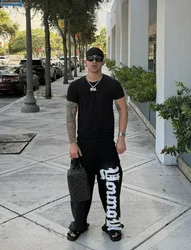 Escorts Miami, Florida Daemonn