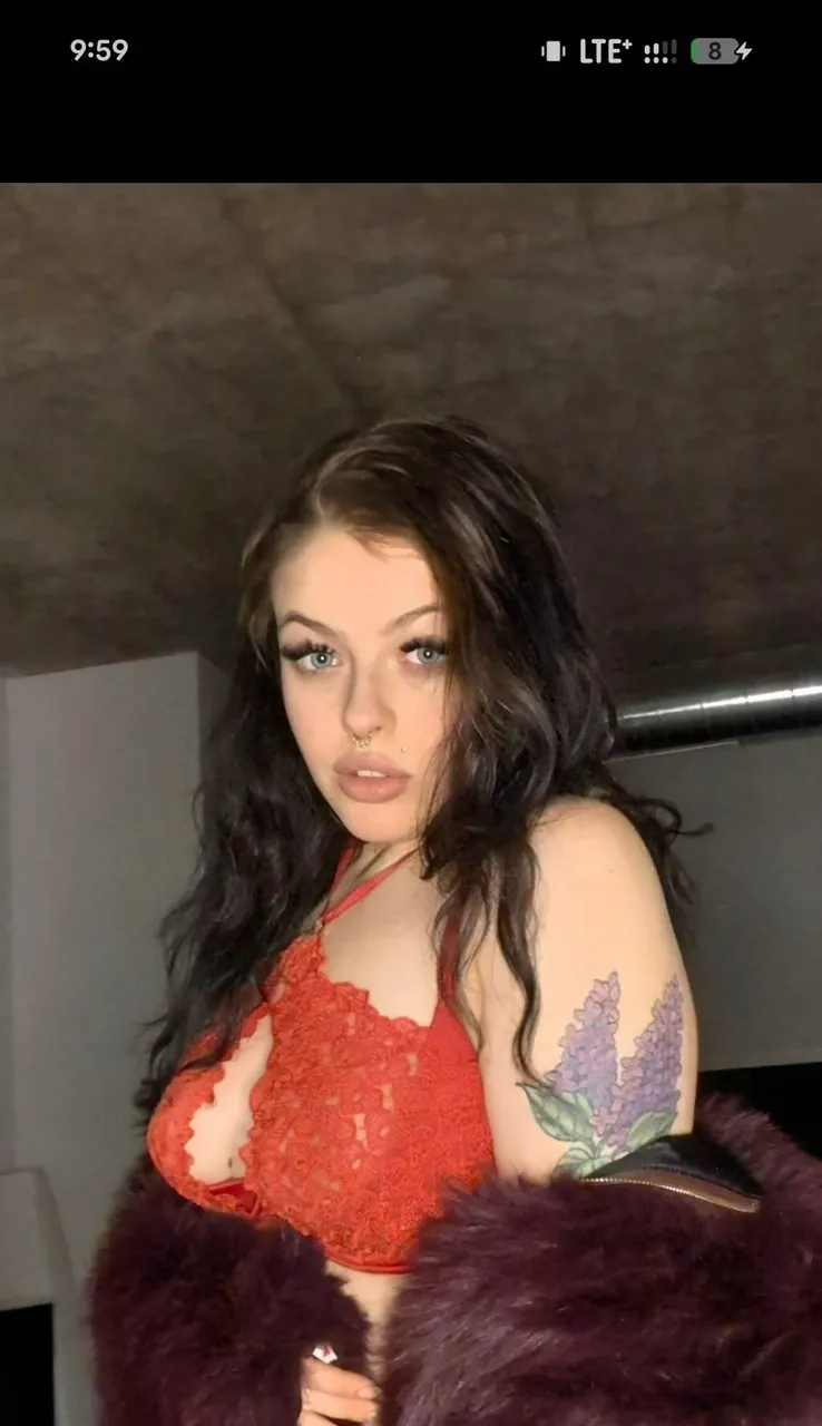 Escorts Niagara Falls, Ontario Lilah Leviathan