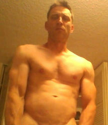 Escorts Vancouver, British Columbia Handsome muscular man