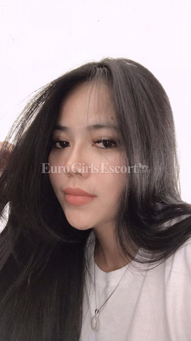 Escorts Bandung, Indonesia Vallery