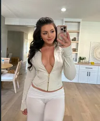 Escorts Orangeville, Ontario Am horny, I squirt all ‪‬time 💦I will satisfy you with my full service 👅