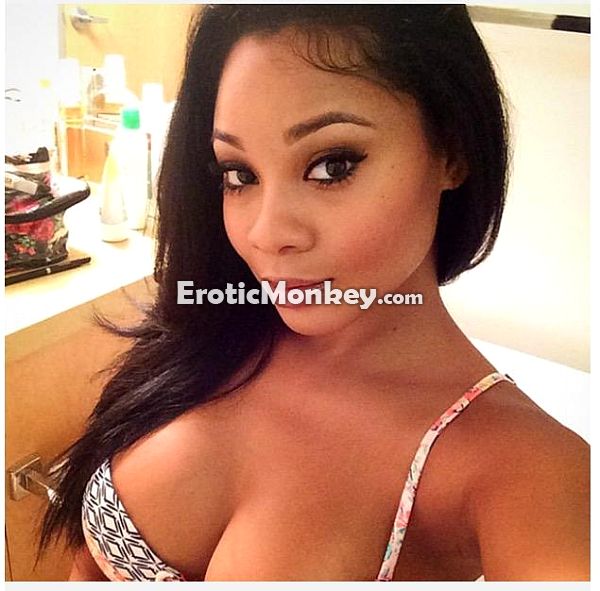 Escorts Everett, Washington Mia