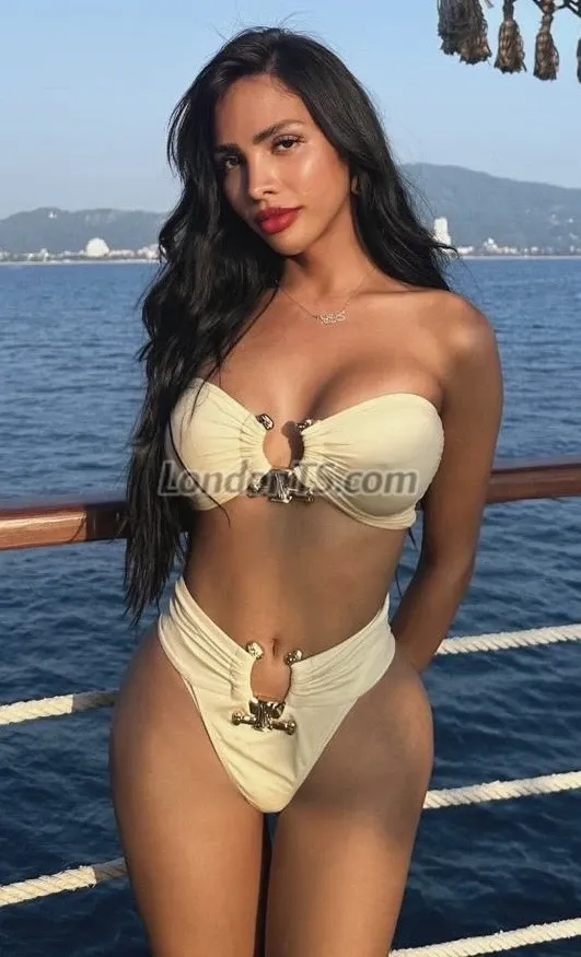 Escorts London, England Cara Sins petite Filipina