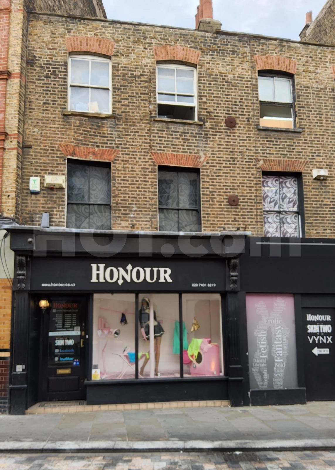 London, England Honour - Waterloo Shop