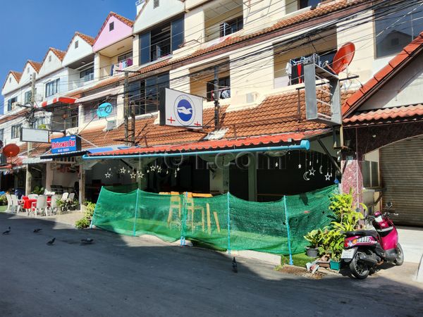 Beer Bar Pattaya, Thailand Seagull Bar