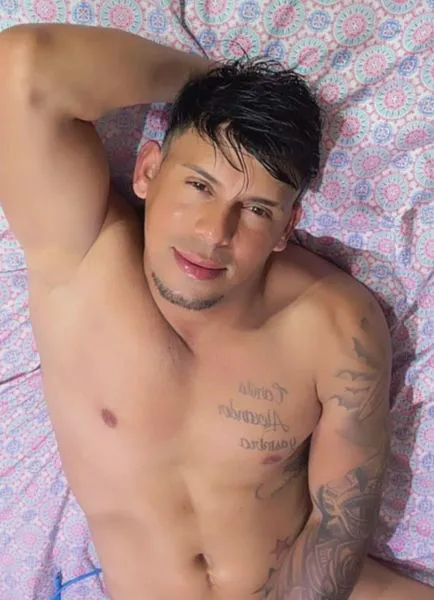 Escorts Kissimmee, Florida Yenfri