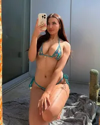 Escorts Hamilton, Ontario Anna