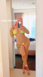 Escorts Columbus, Ohio Honey Valentine | Samoan & Filipina Bomshell