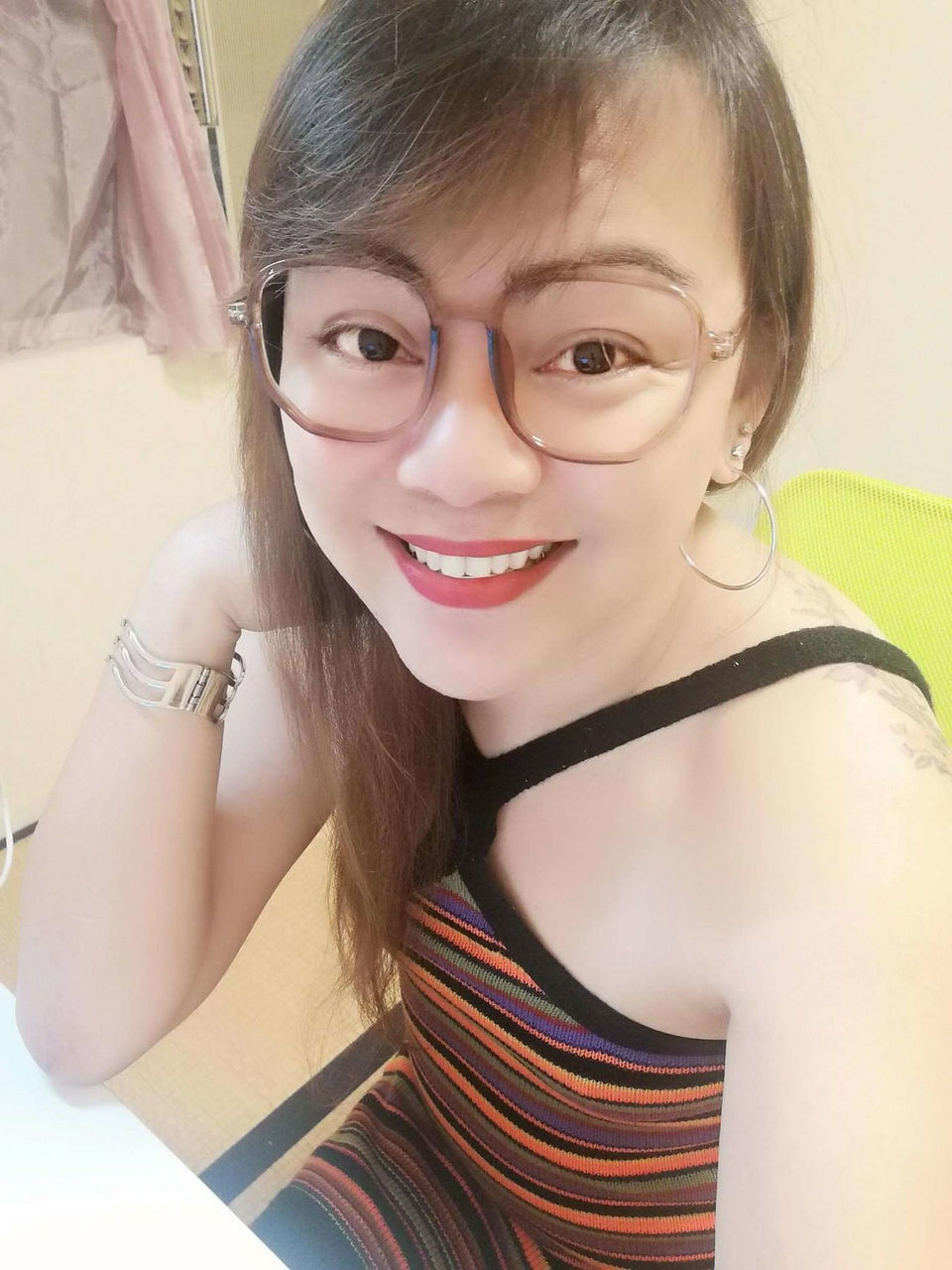 Escorts Makati City, Philippines YourChubbyTop(available4camshow)