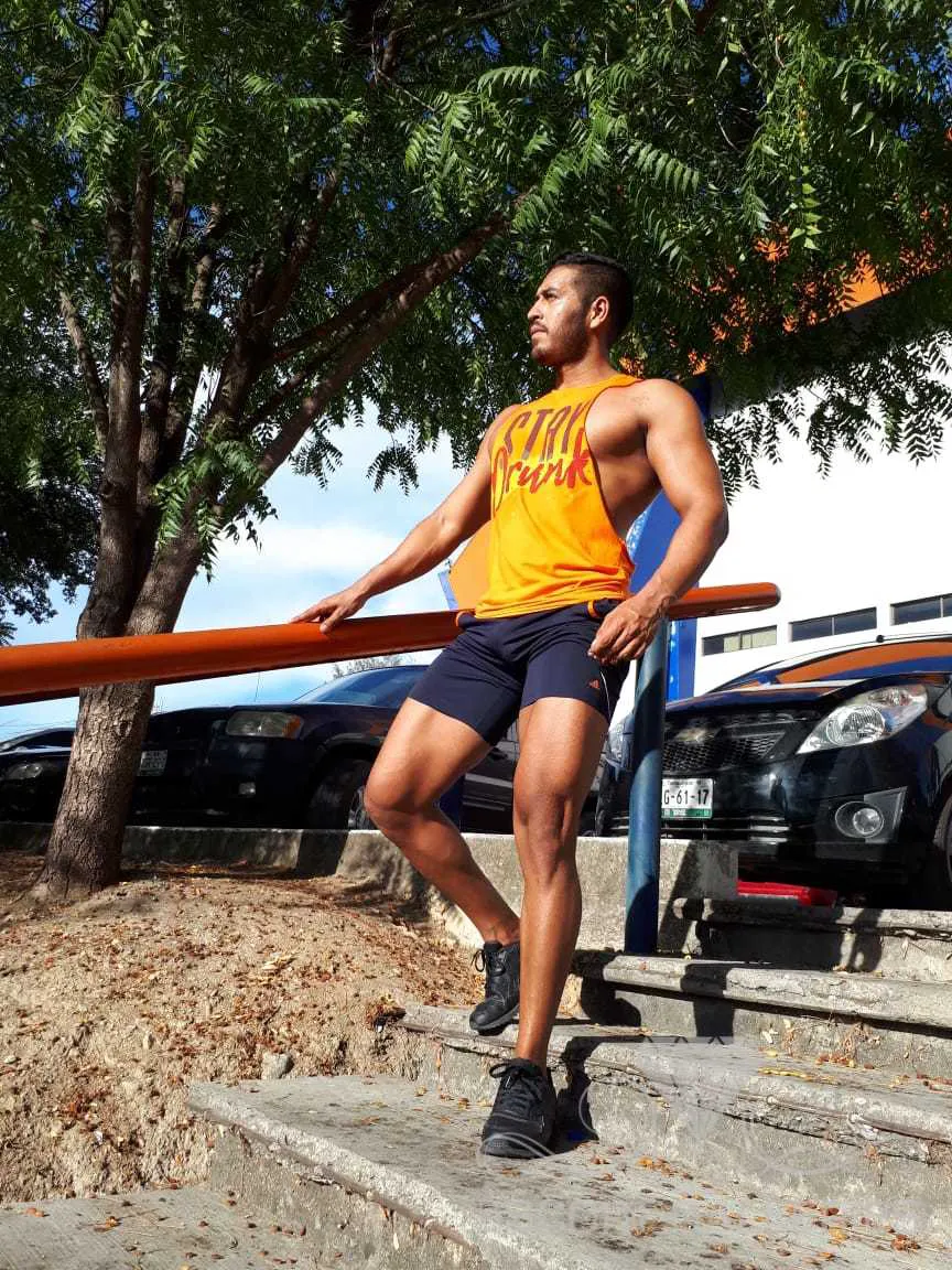 Escorts Dusseldorf, Germany null