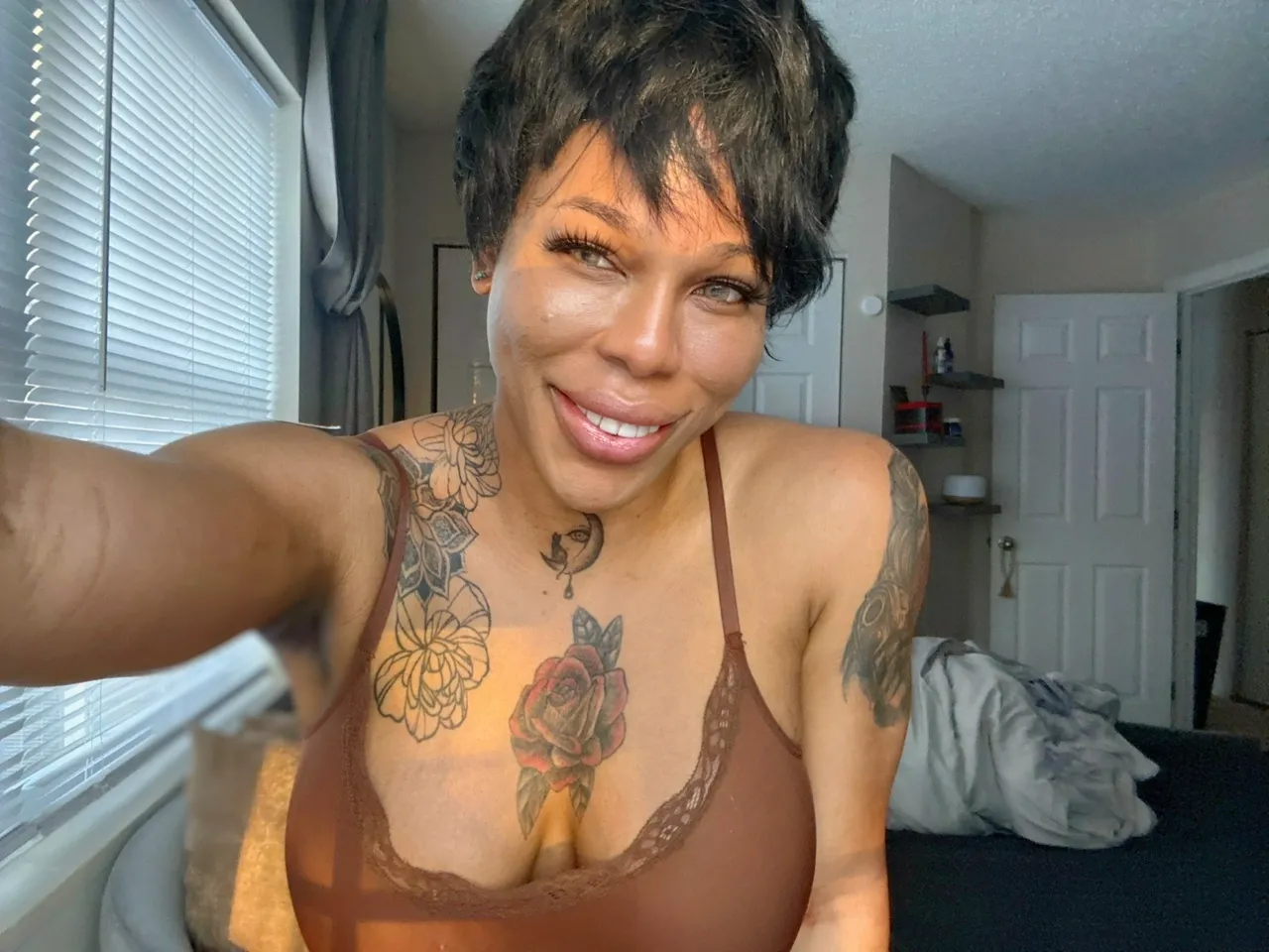 Escorts Boston, Massachusetts Woburn/Burlungton