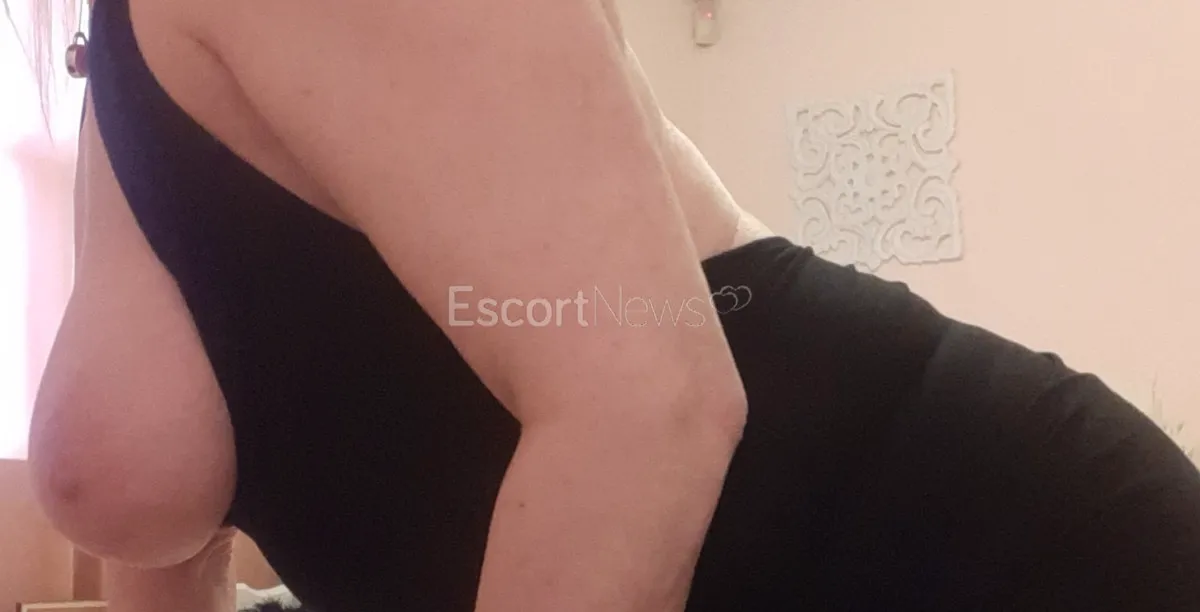 Escorts Chrissymilf