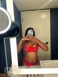 Escorts Burlington, Ontario NEW EXOTIC & loves too play