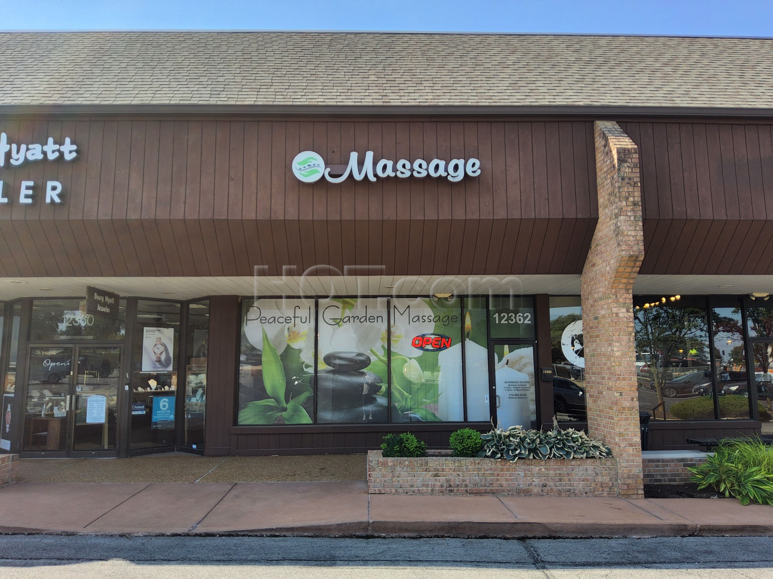 Creve Coeur, Missouri Peaceful Garden Massage