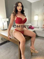 Escorts Riverside, California Sury🍆💦