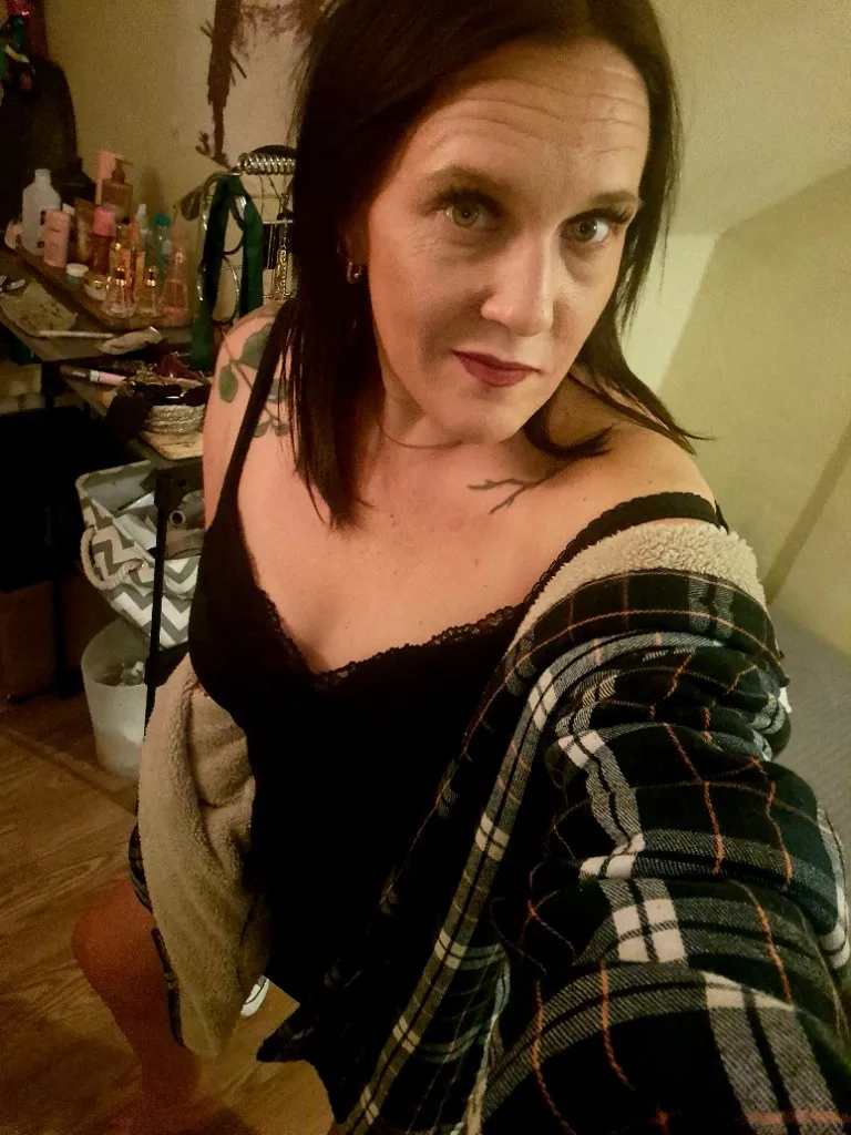 Escorts Baltimore, Maryland 💋👅42 Years Hot Mommy😘💚𝖲𝖠𝖳𝖨𝖲𝖥𝖠𝖢𝖳𝖨𝖮𝖭 100%✅BBJ and Bare Raw Cim and Full Service Special😍Skip the BS you want to fuk and get your dik sucked👅Available for Incall/Outcall and Cardate✅ - 42