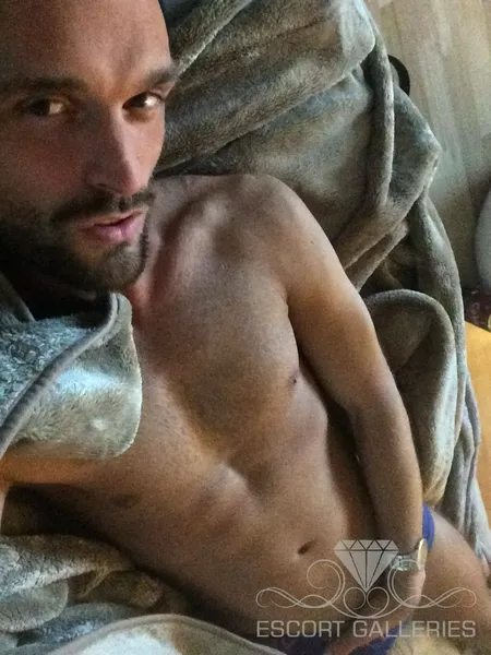 Escorts Hamburg, Germany null