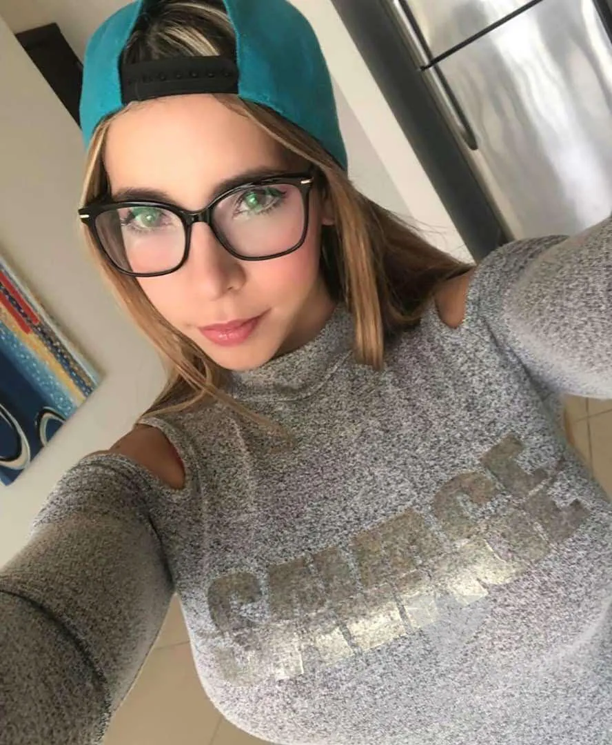 Escorts Clermont-Ferrand, France null