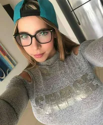 Escorts Clermont-Ferrand, France null