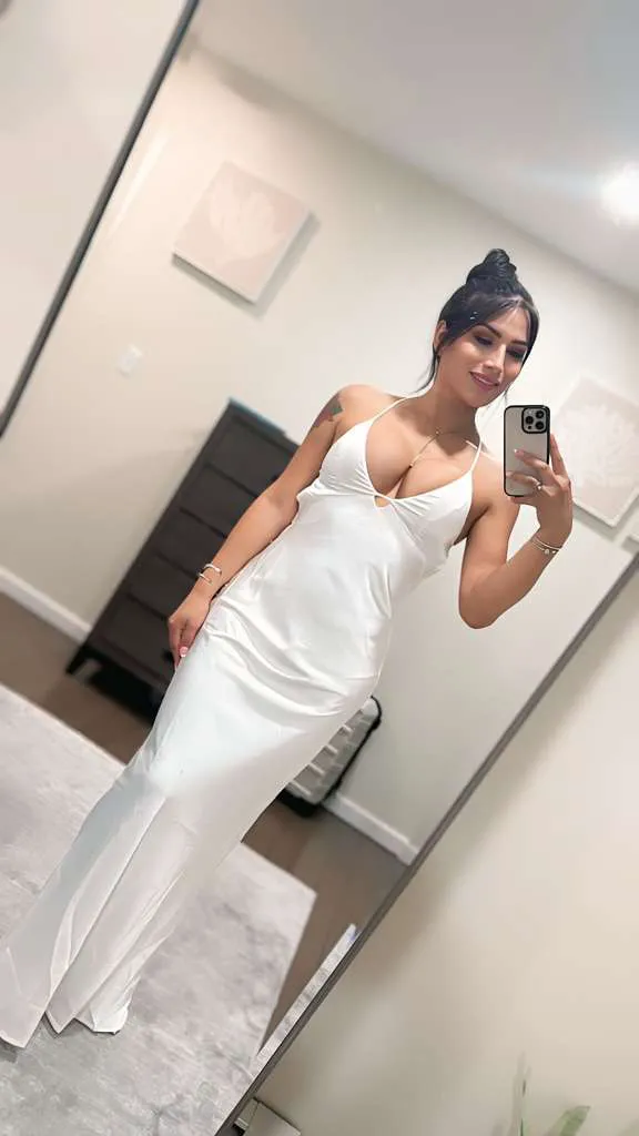 Escorts Yonkers, New York Nela