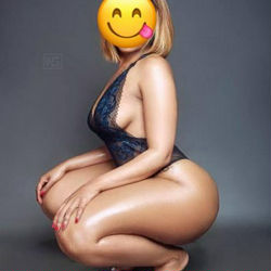 Escorts Nairobi, Kenya Diva 💯%real photo . Sexy ass and brown skin