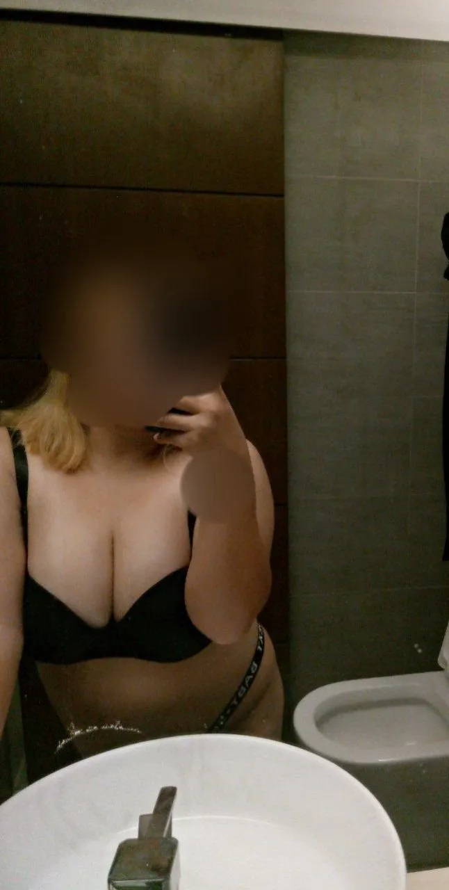 Escorts Cebu City, Philippines Heidi