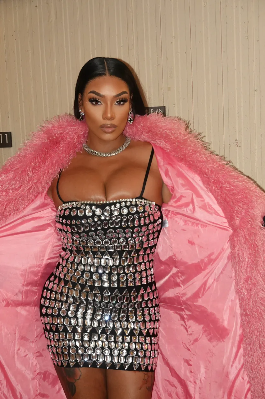 Escorts Oakland, California HungHottie