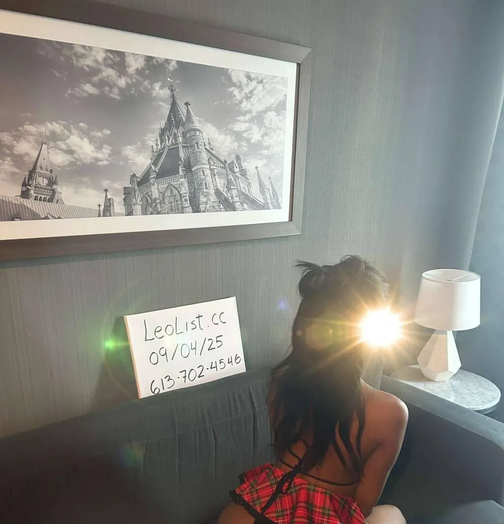Escorts Ottawa, Ontario New in town Incall/outcall