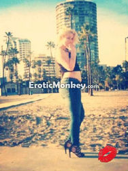 Escorts Charlotte, North Carolina Mona