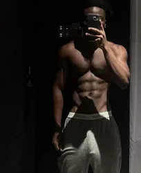 Escorts Chicago, Illinois SwordandShieldz
