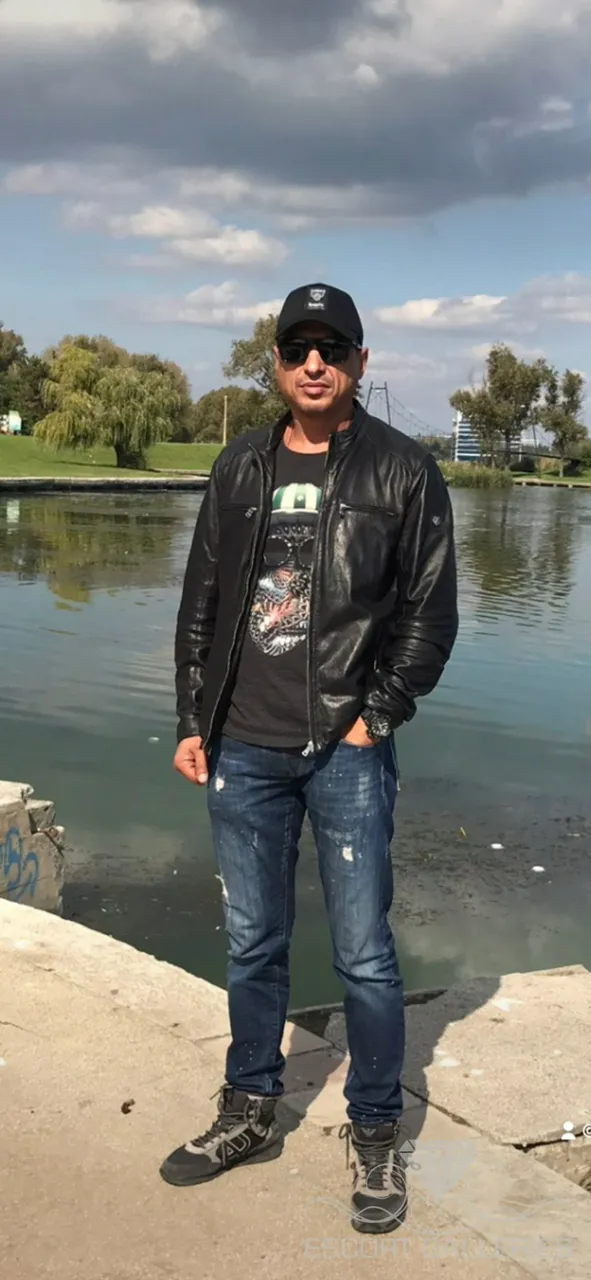 Escorts Germany George Batista